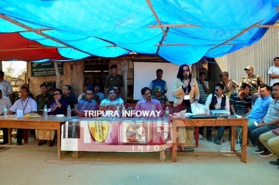 Union Home Ministry team visits Kanchanpur refugee camp
